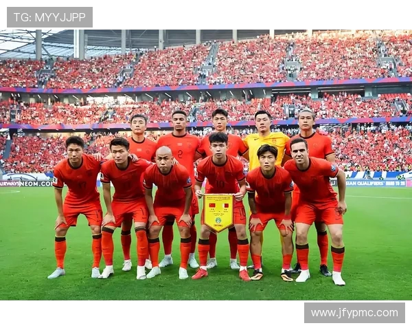 上海篮球队在世界杯预选赛中以61分稳居积分榜首位展现强劲实力 上海篮球队在世界杯预选赛中以61分稳居积分榜首位展现强劲实力