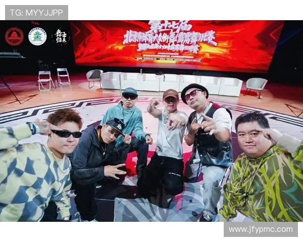 北京街舞队创新高引领街舞配合排名新潮流展现青春活力与团队精神 北京街舞队创新高引领街舞配合排名新潮流展现青春活力与团队精神