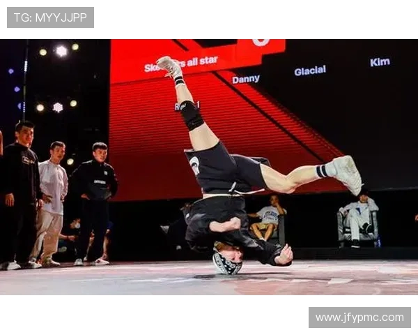 南京街舞队勇夺最新街舞耐力排行榜第一名引领潮流