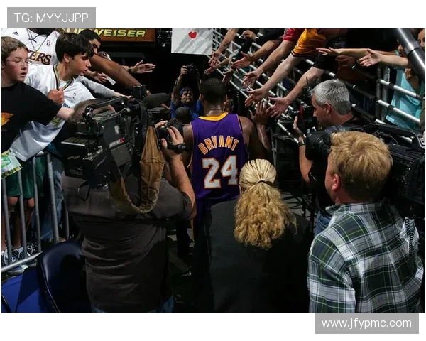 赛后分析：上海篮球队与重庆篮球队的耐力对决全景回顾