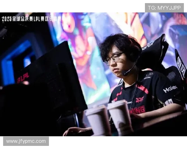 赛后复盘：WE与JDG的团队配合与战术分析探讨