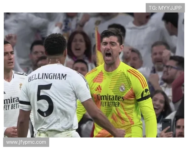 库尔图瓦的守门传奇与足球世界的辉煌瞬间探秘