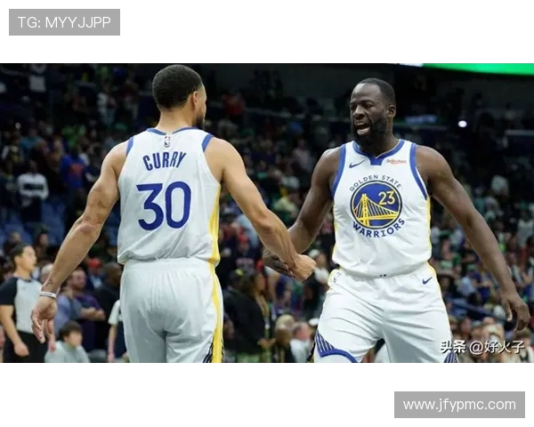 德雷蒙德格林的篮球智慧与场上领导力探讨