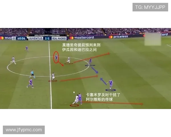 重庆网球队快攻战术解析与训练秘诀深度探讨 重庆网球队快攻战术解析与训练秘诀深度探讨