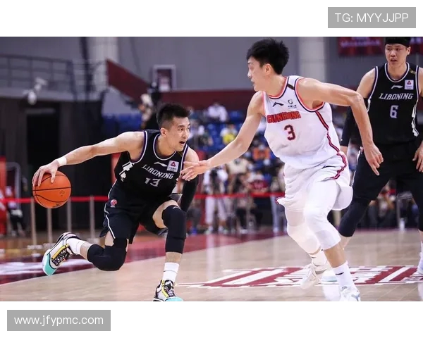 青岛主场迎战广东强强对决引发球迷热议与期待 青岛主场迎战广东强强对决引发球迷热议与期待