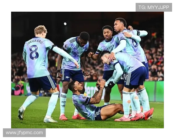 韦斯卡主场迎战马竞力争三分展现不屈斗志