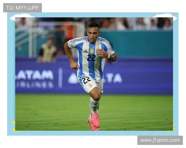 马丁内斯的传奇人生与足球生涯探索之旅