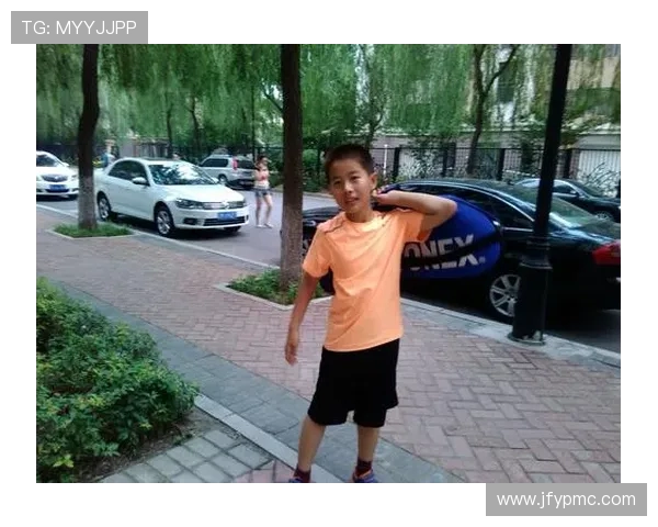 张磊专访：从青涩少年到羽毛球明星的成长之路