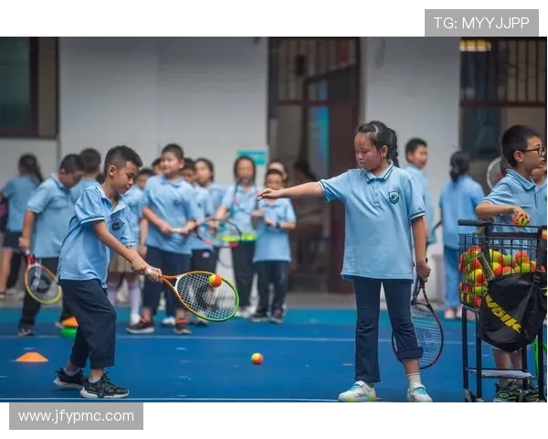 专业解读:重庆网球队的快攻打法