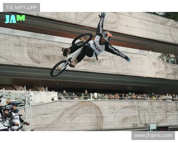 南京飞盘队逆袭之旅揭秘极限运动嘉年华的激情与挑战